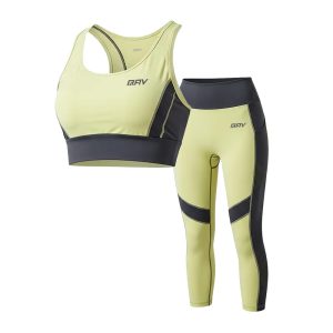 Women's Moisture-Wicking Compression Set
